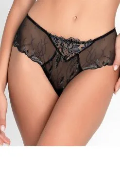 Shorty Von Lise Charmel