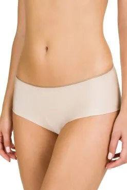 Shorty Von Conturelle By Felina