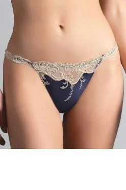 Mini-String Von Lise Charmel