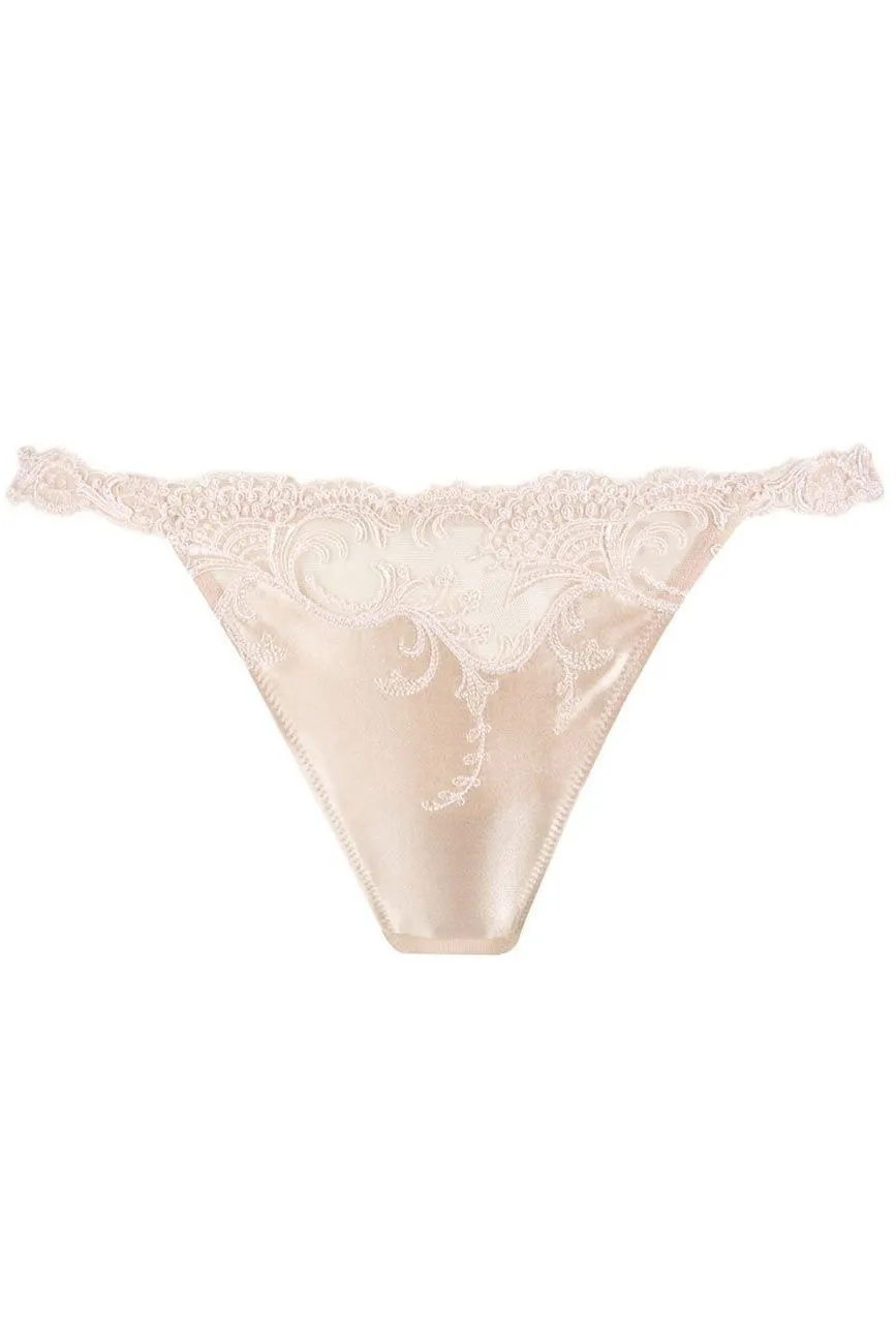 Mini-String Von Lise Charmel – Bild 4